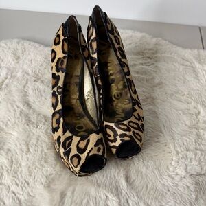Sam Edelman‎ Leopard Print Peep Toe Heels